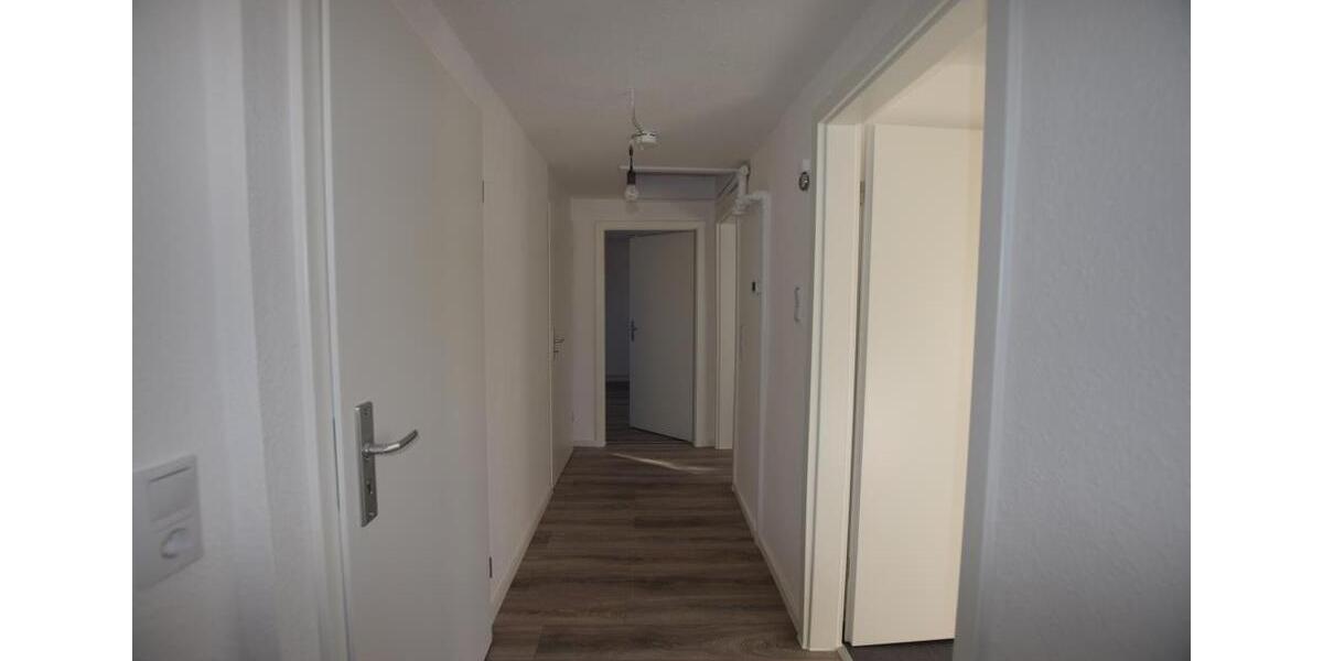 Dachgeschoßwohnung Hameln - 2 Zimmer, 50 m&sup2;, 350&euro; | Angebot:26671606