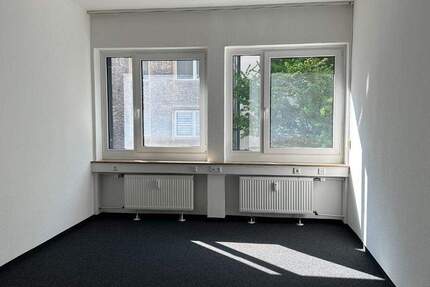 Büroraum Arbeitsplätze im Coworking Space am Jahnplatz von Bielefeld - All-in-Miete zimmer