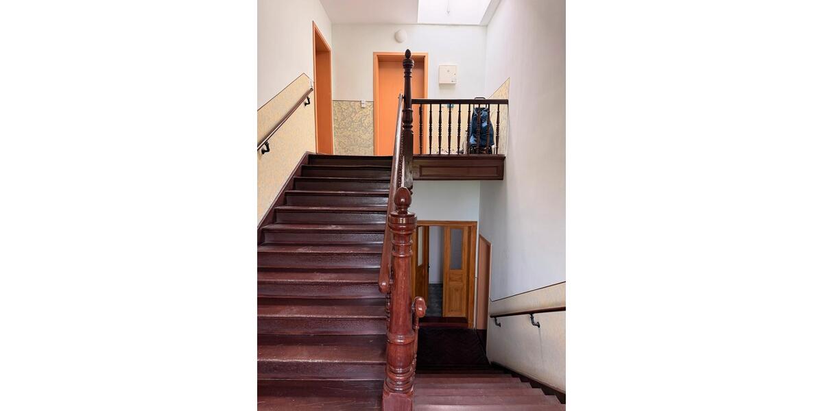 Dachgeschoßwohnung Leipzig Mitte - 4 Zimmer, 125 m&sup2;, 1.500&euro; | Angebot:26664427