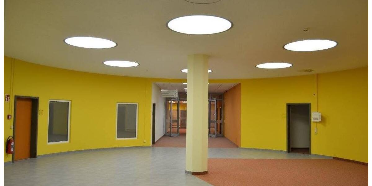 Gewerbeobjekt Döbeln Sörmitz - 5 Zimmer, 2 m&sup2;, 10.410&euro; | Angebot:25743298