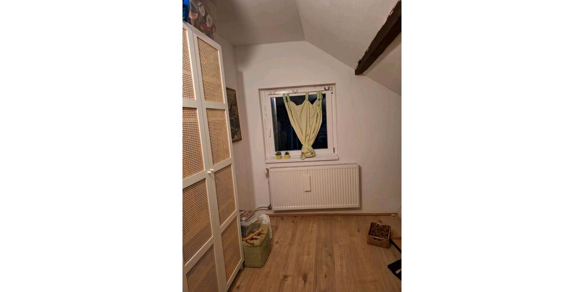 Dachgeschoßwohnung Selters (Westerwald) - 3 Zimmer, 95 m&sup2;, 665&euro; | Angebot:25866850
