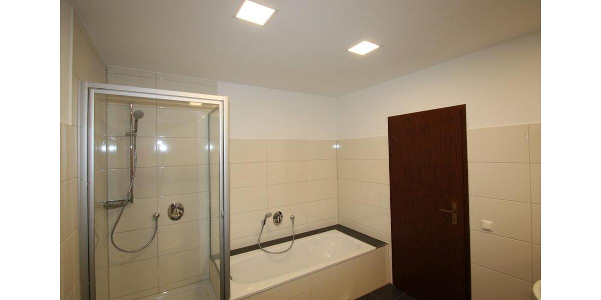 Mehrfamilienhaus, Wohnhaus Euskirchen Dom-Esch - 5 Zimmer, 170 m&sup2;, 1.490&euro; | Angebot:26275133