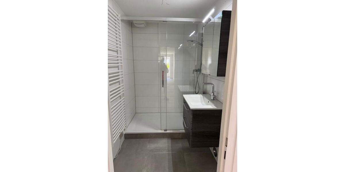 Etagenwohnung Berg Assenhausen - 5 Zimmer, 122 m&sup2;, 1.720&euro; | Angebot:25753319