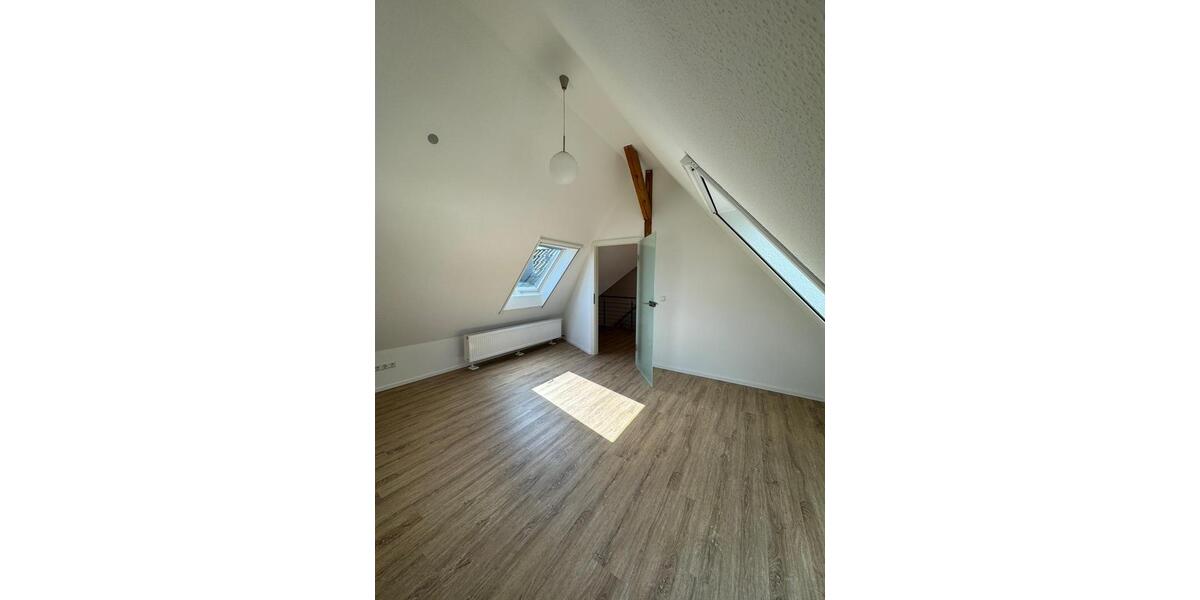 Maisonettenwohnung Filderstadt - 4.5 Zimmer, 130 m&sup2;, 1.690&euro; | Angebot:26454710