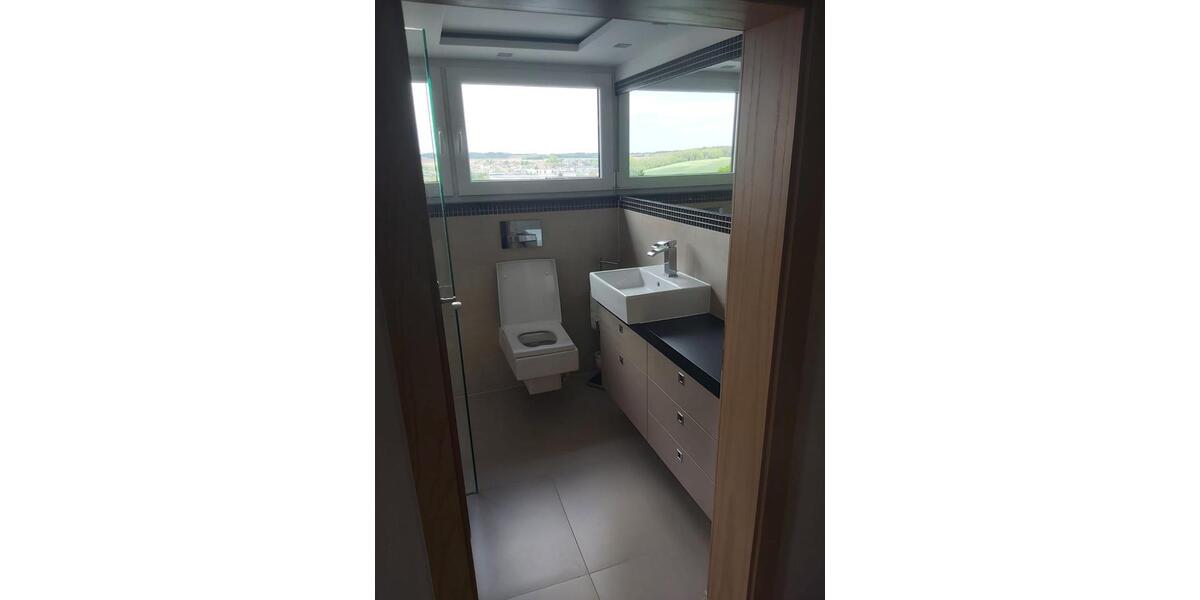 Dachgeschoßwohnung Roßbach - 2 Zimmer, 50 m&sup2;, 695&euro; | Angebot:25339741