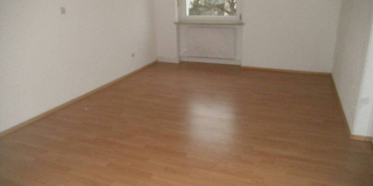 Etagenwohnung Amberg Gailoh - 5 Zimmer, 140 m&sup2;, 990&euro; | Angebot:26154832
