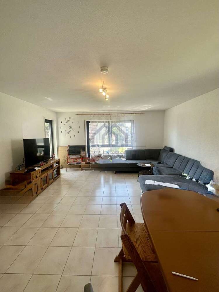 Wohnung zum Mieten in Obertshausen 1.290 € 98 m²