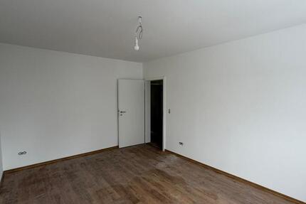 Wohnung Lohfelden - 2 Zimmer, 65 m&sup2;, 715&euro; | Angebot:25123665