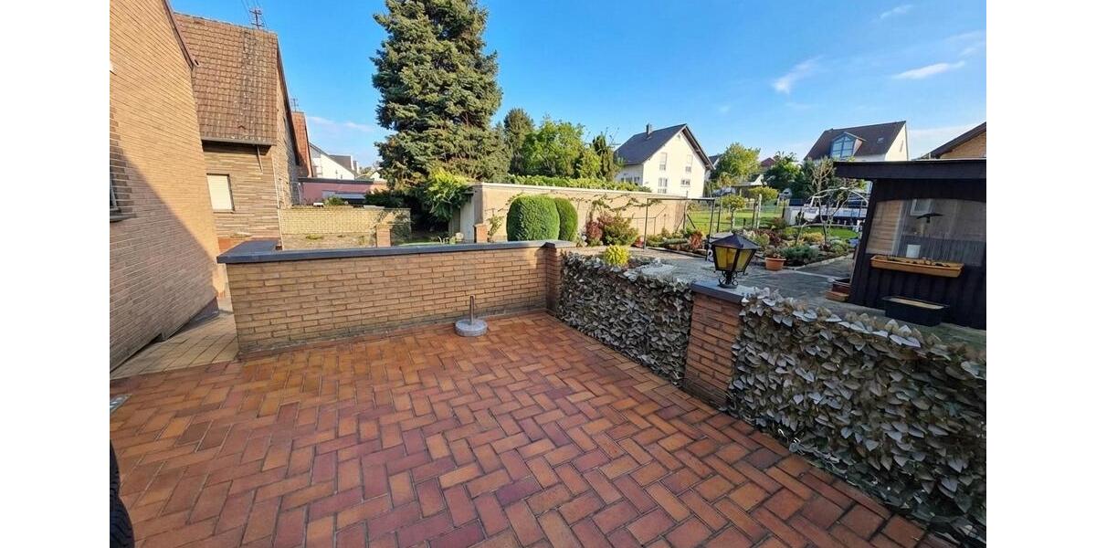 Erdgeschoßwohnung Niederkassel - 3 Zimmer, 57 m&sup2;, 770&euro; | Angebot:25903387