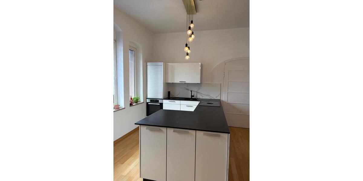 Etagenwohnung Regensburg Brandlberg - 4 Zimmer, 140 m&sup2;, 2.360&euro; | Angebot:26253696