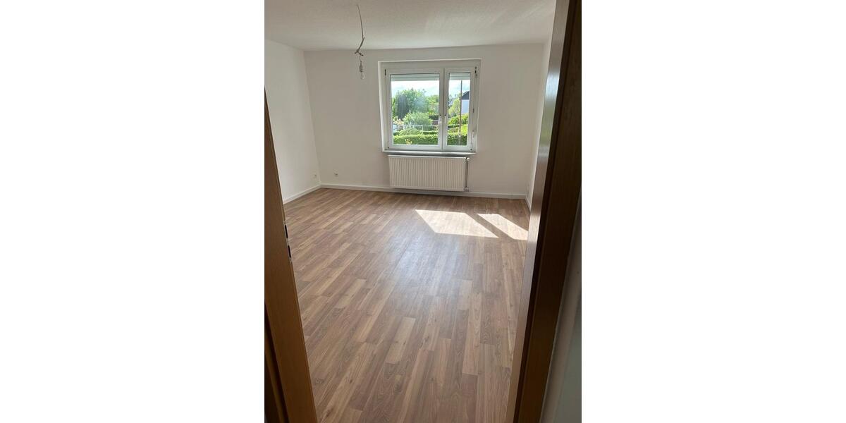 Hochparterre Geithain - 3 Zimmer, 60 m&sup2;, 500&euro; | Angebot:26544902