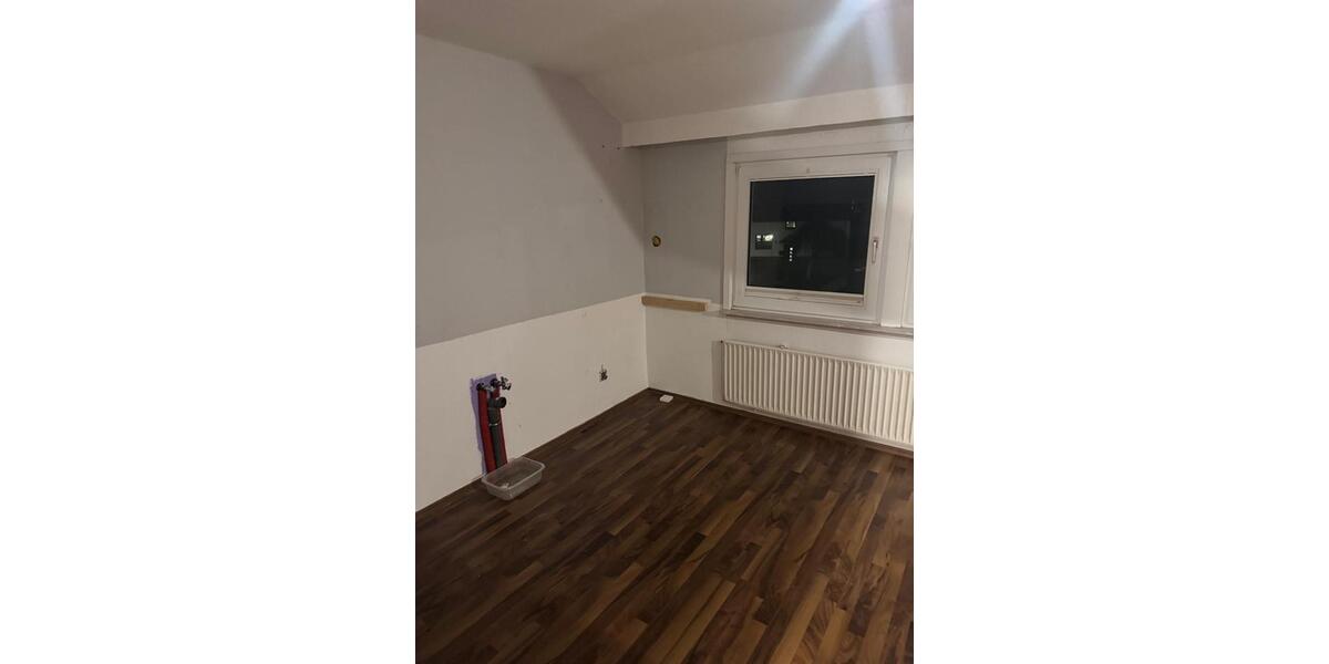 Dachgeschoßwohnung Warstein - 2 Zimmer, 85 m&sup2;, 500&euro; | Angebot:25606594