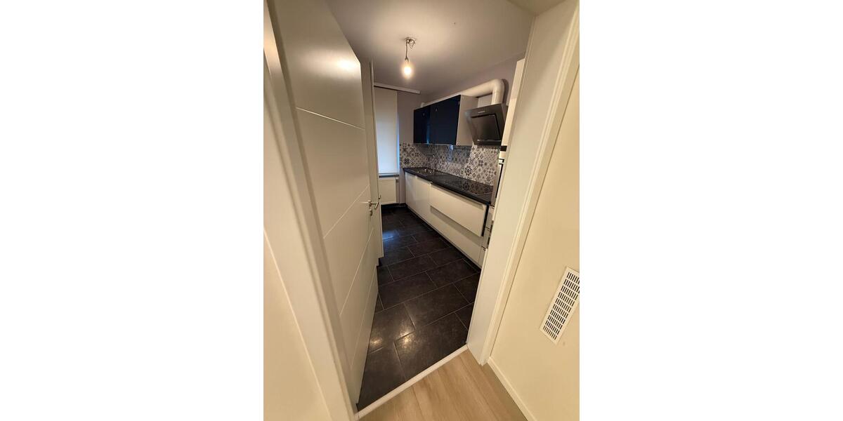 Etagenwohnung Flörsheim am Main - 3 Zimmer, 85 m&sup2;, 1.150&euro; | Angebot:26682810