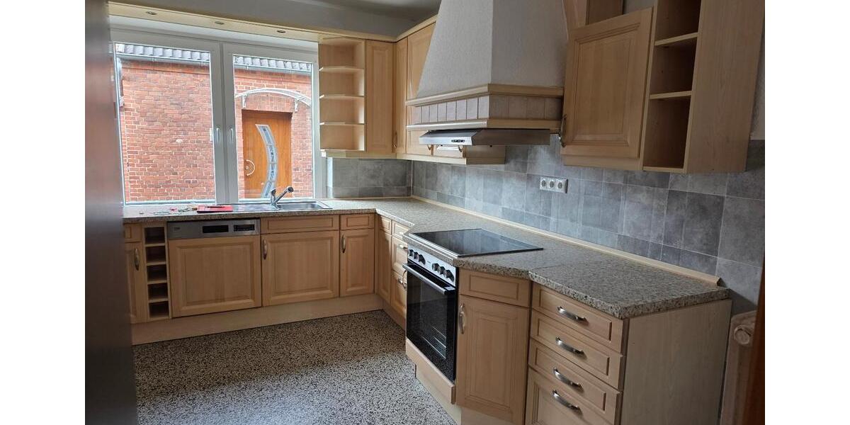 Einfamilienhaus Itzehoe - 3 Zimmer, 105 m&sup2;, 1.200&euro; | Angebot:26041407