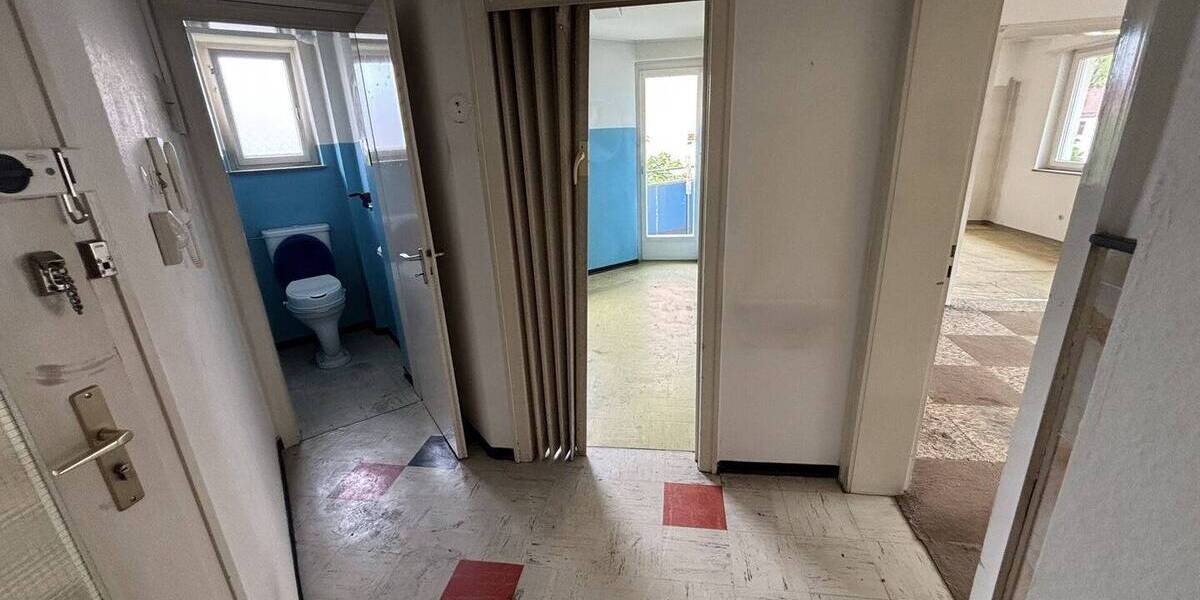 Etagenwohnung Stuttgart Mitte - 3 Zimmer, 63 m&sup2;, 1.210&euro; | Angebot:26806851