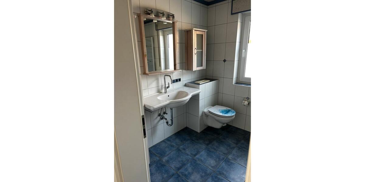 Erdgeschoßwohnung Marktheidenfeld - 4 Zimmer, 107 m&sup2;, 1.080&euro; | Angebot:25609658