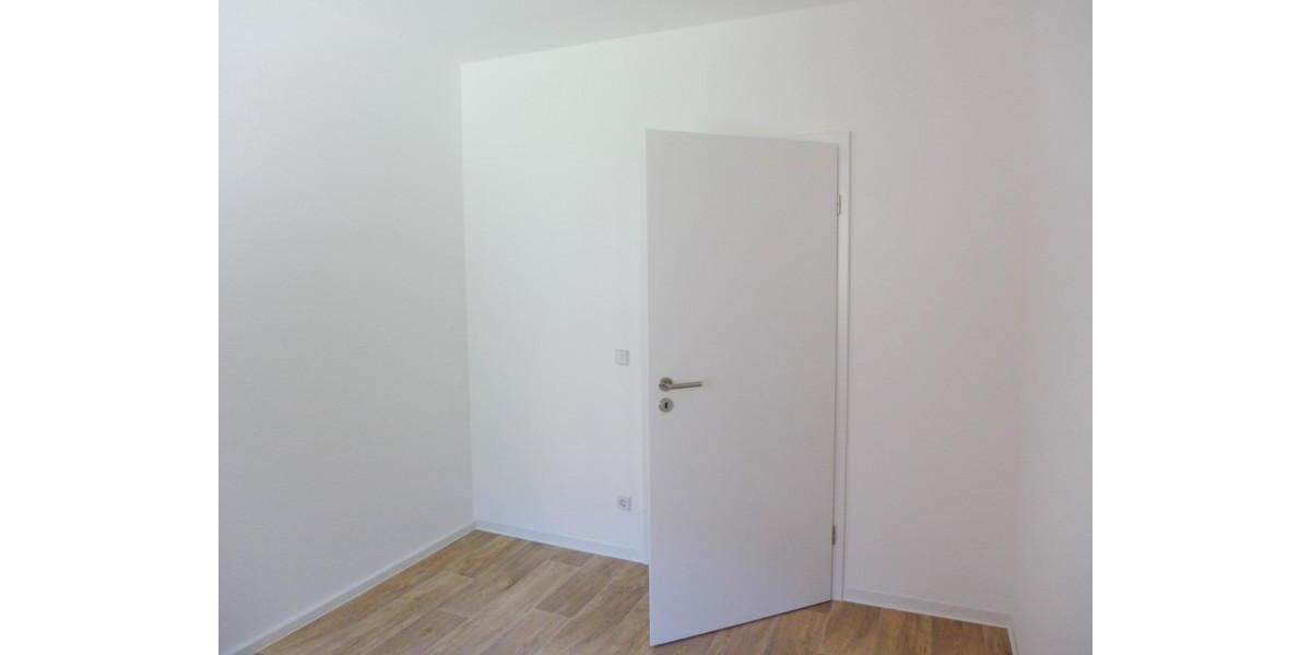 Erdgeschoßwohnung Limbach-Oberfrohna Oberfrohna - 3 Zimmer, 70 m&sup2;, 532&euro; | Angebot:21566573