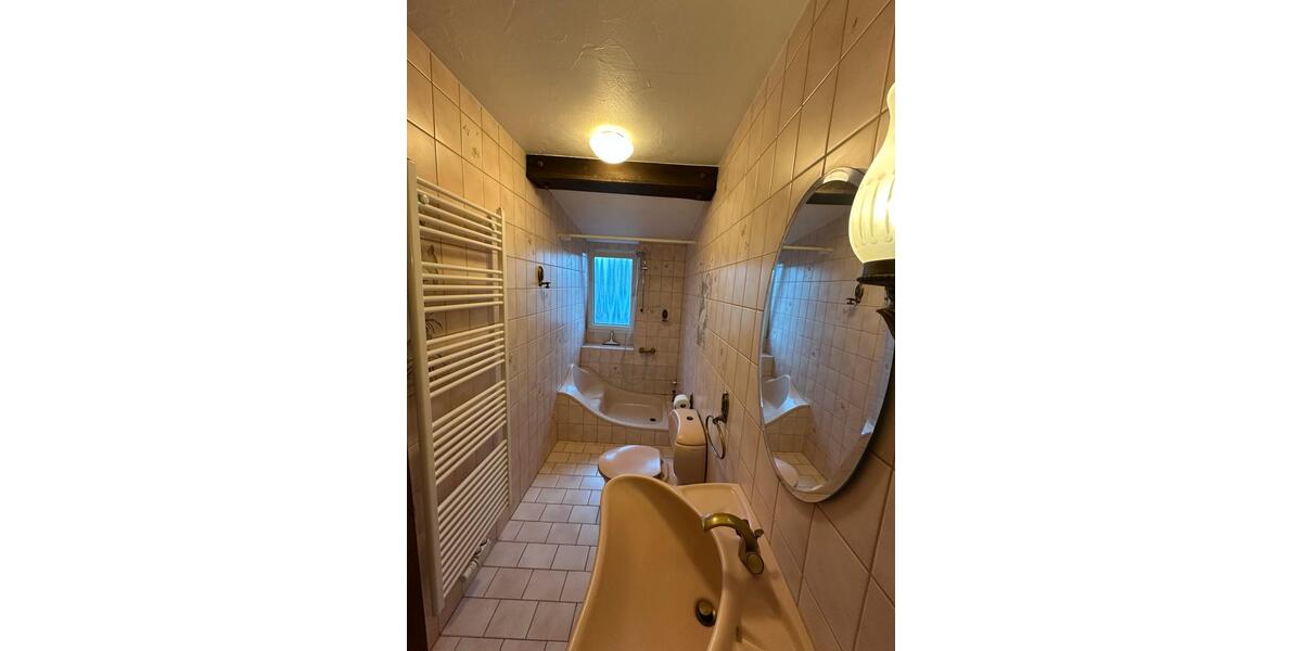 Maisonettenwohnung Saarbrücken Neue Bremm - 4 Zimmer, 125 m&sup2;, 1.100&euro; | Angebot:25804536