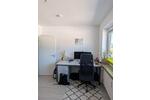 Helle 4-Zimmer-Wohnung mit Balkon in Regensburg West ab 1.12.25