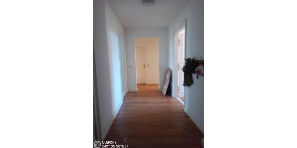 Etagenwohnung Forst (Lausitz) - 4 Zimmer, 128 m&sup2;, 1.220&euro; | Angebot:26033722