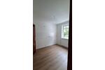 Neu renoviert- 2 Zimmerwohnung mit Balkon in guter Lage zimmer