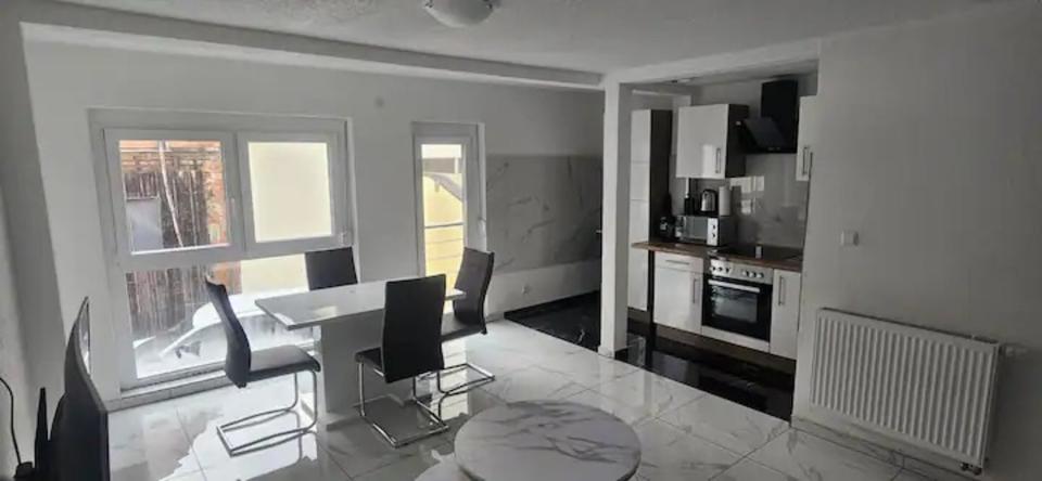 Wohnen auf Zeit Weinsberg - 3 Zimmer, 50 m&sup2;, 1.600&euro; | Angebot:24843137