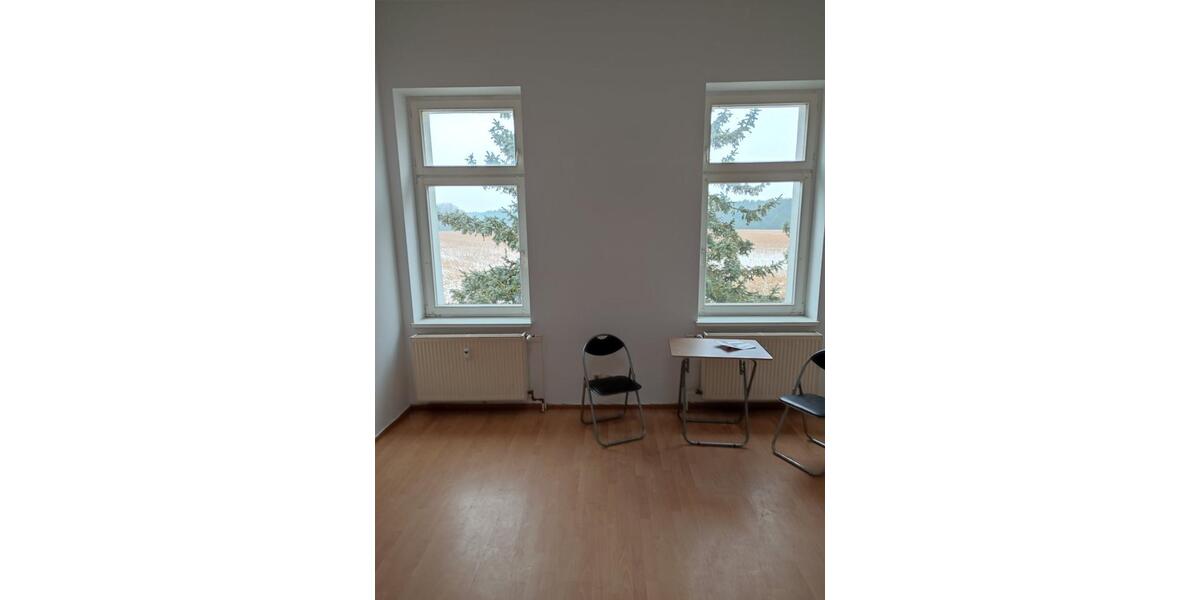 Etagenwohnung Zehdenick - 2 Zimmer, 65 m&sup2;, 399&euro; | Angebot:24980321