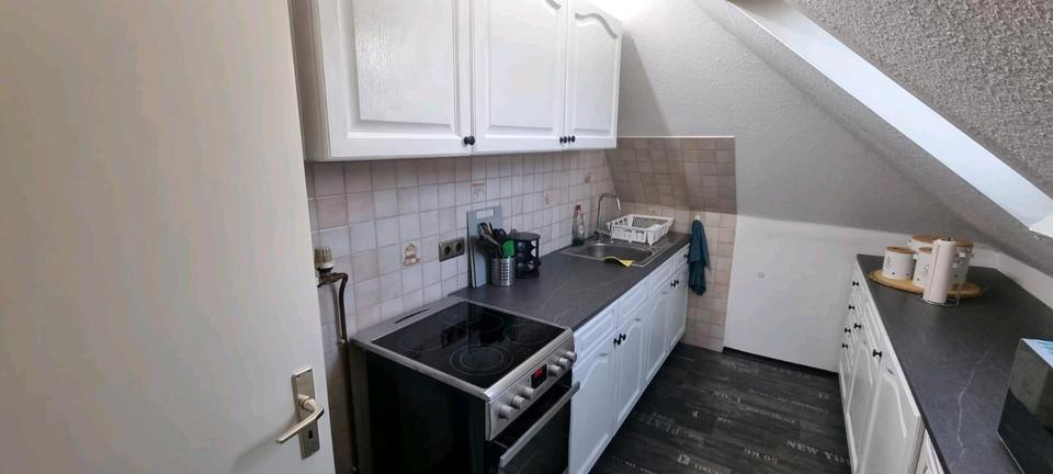 Dachgeschoßwohnung Pforzheim Brötzingen - 3 Zimmer, 53 m&sup2;, 950&euro; | Angebot:24614983