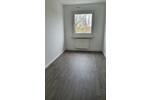 Etagenwohnung Glauchau - 4 Zimmer, 67 m&sup2;, 440&euro; | Angebot:25591473
