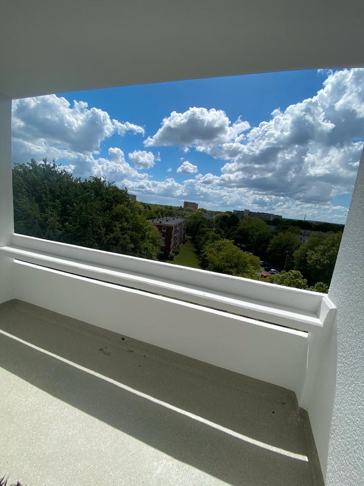 2,5-Zimmer-Wohnung mit Balkon & Einbauküche abzugeben