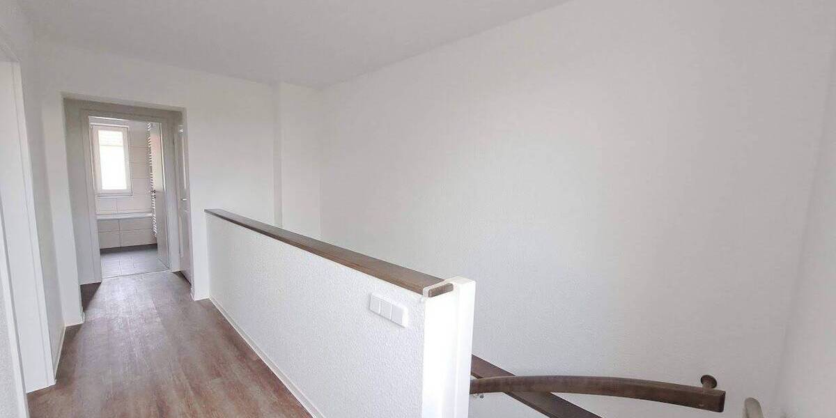 Etagenwohnung Magdeburg Hopfengarten - 3 Zimmer, 82 m&sup2;, 829&euro; | Angebot:25940806