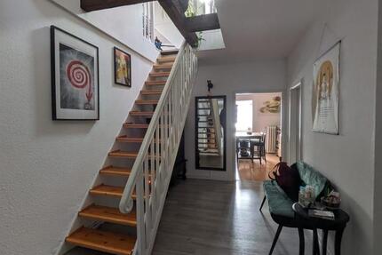 Maisonette-Wohn.Villa, 2.OG, 3 ZKBB,140m²,Marta-Viertel, 1.5.2026 3 zimmer