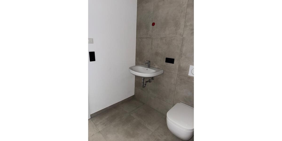 Dachgeschoßwohnung Straubing - 1 Zimmer, 47 m&sup2;, 640&euro; | Angebot:24526052