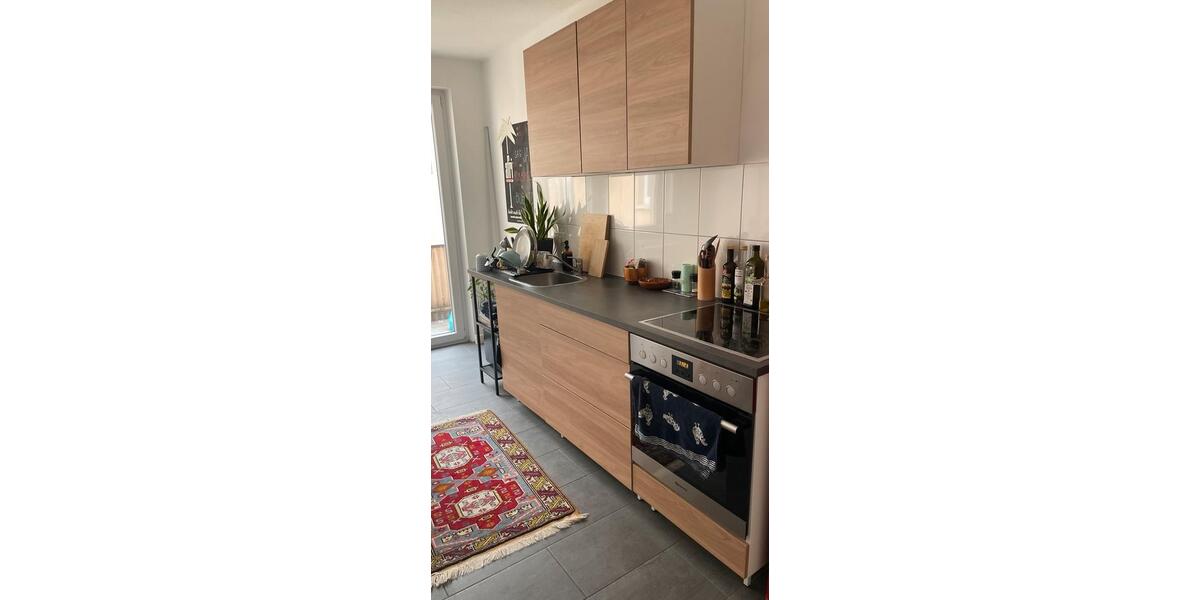 Etagenwohnung Würzburg - 3 Zimmer, 82 m&sup2;, 895&euro; | Angebot:25990545