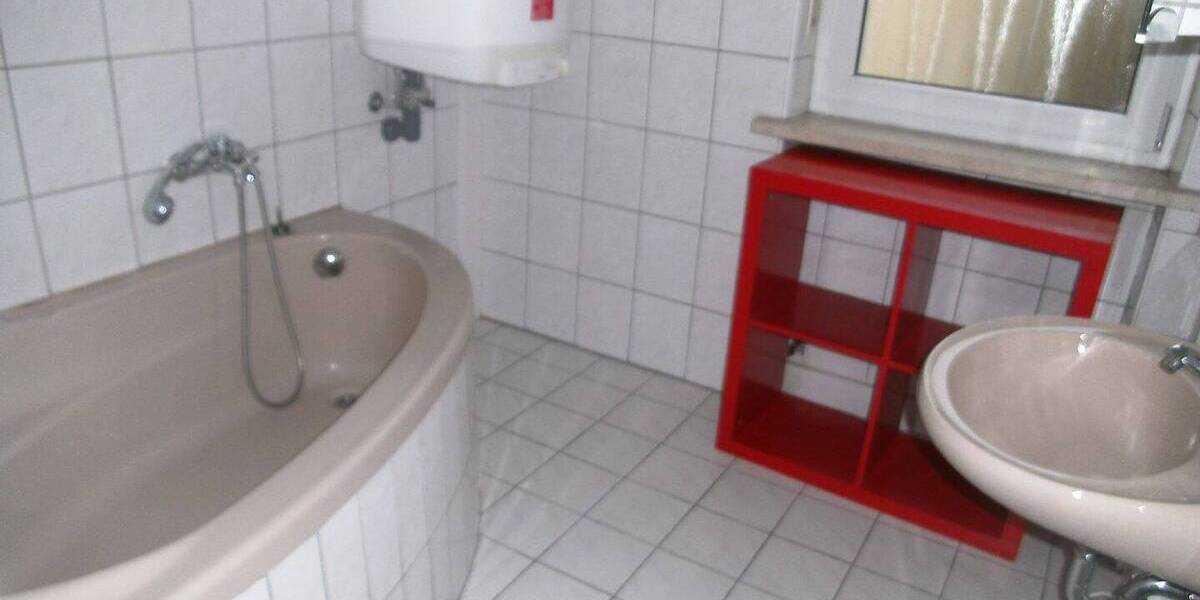 Etagenwohnung Amberg Gailoh - 5 Zimmer, 140 m&sup2;, 990&euro; | Angebot:26154832