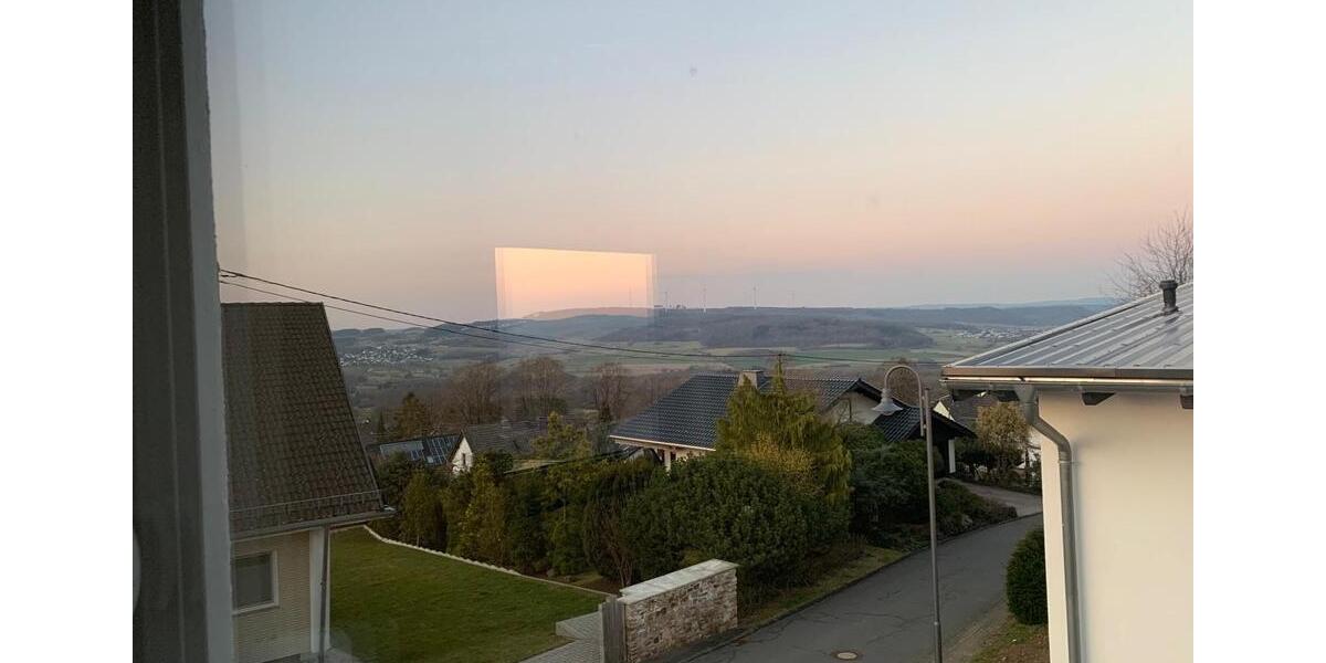 Einfamilienhaus Hundsangen - 5 Zimmer, 150 m&sup2;, 1.750&euro; | Angebot:25831204