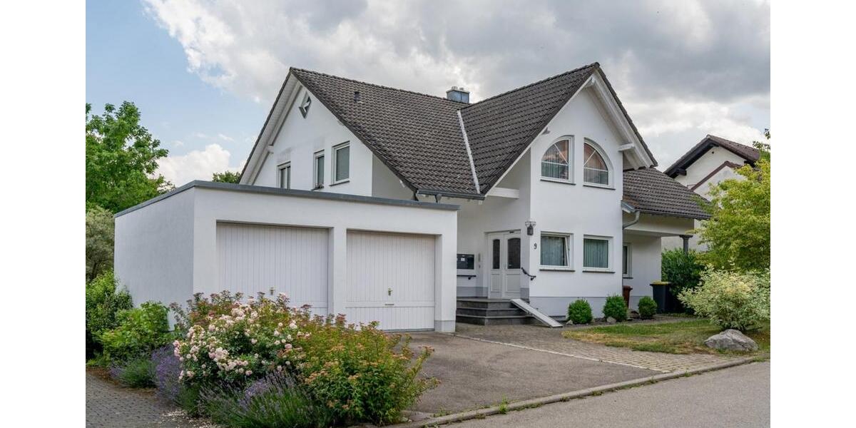 Dachgeschoßwohnung Immendingen - 3.5 Zimmer, 109 m&sup2;, 890&euro; | Angebot:25112742