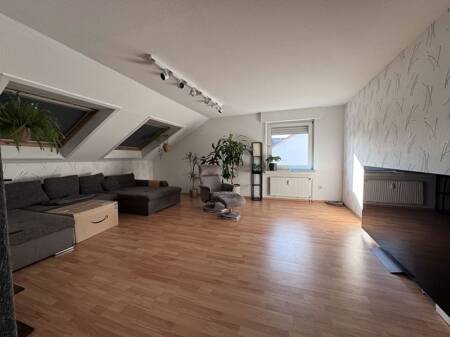 Etagenwohnung Neuenrade - 3 Zimmer, 77 m&sup2;, 580&euro; | Angebot:26542902