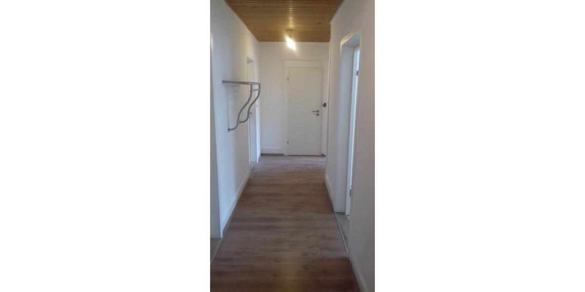 Etagenwohnung Pforzheim Nordstadt - 3 Zimmer, 80 m&sup2;, 960&euro; | Angebot:25976205