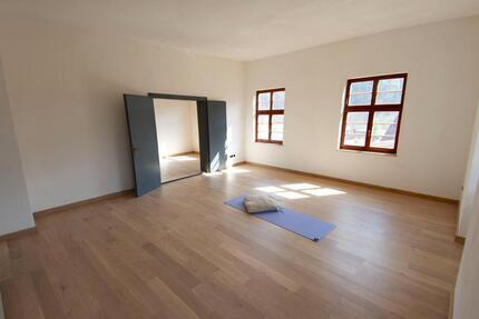 Wohnung Horb am Neckar - 1 Zimmer, 80 m&sup2;, 880&euro; | Angebot:24414377