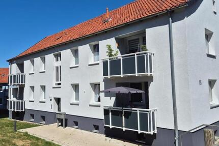 Renovierte 2-Zimmer-Wohnung mit Wannenbad***in ruhiger Wohngegend!!!
