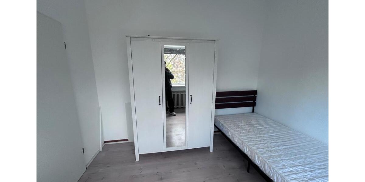 Wohnen auf Zeit Aachen Aachen-Mitte - 1 Zimmer, 10 m&sup2;, 330&euro; | Angebot:24756908