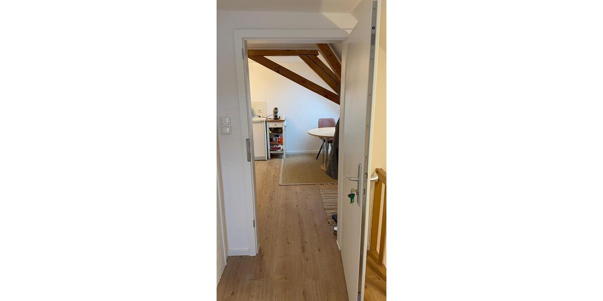 Dachgeschoßwohnung Pfarrkirchen - 1 Zimmer, 33 m&sup2;, 440&euro; | Angebot:24704550