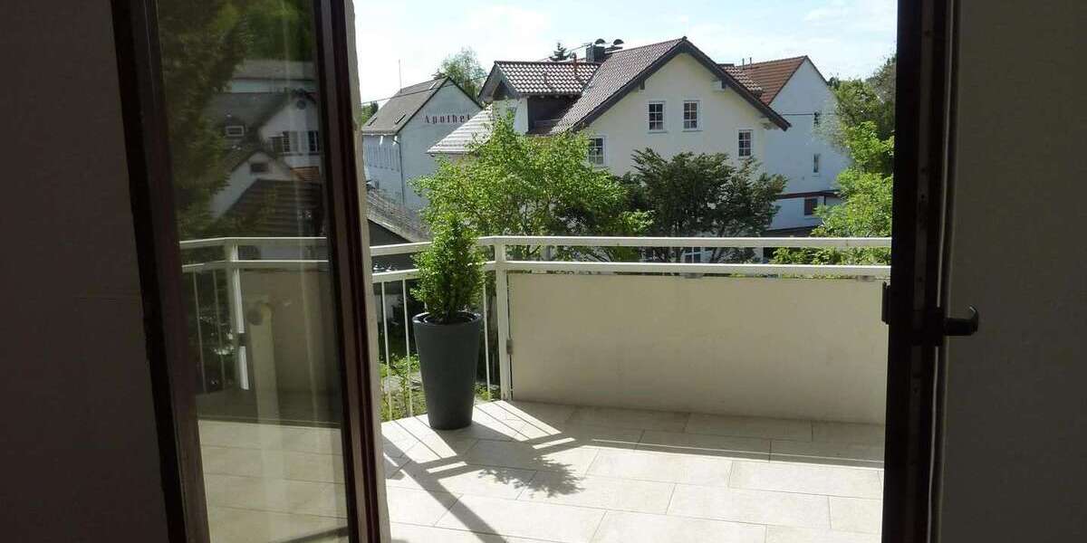 Etagenwohnung taunusstein - 2 Zimmer, 68 m&sup2;, 720&euro; | Angebot:25774155