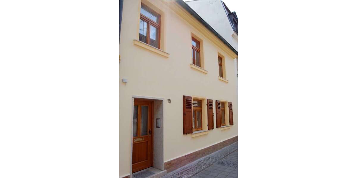 Einfamilienhaus Erlangen Burgberg - 3.5 Zimmer, 102 m&sup2;, 1.680&euro; | Angebot:24790524