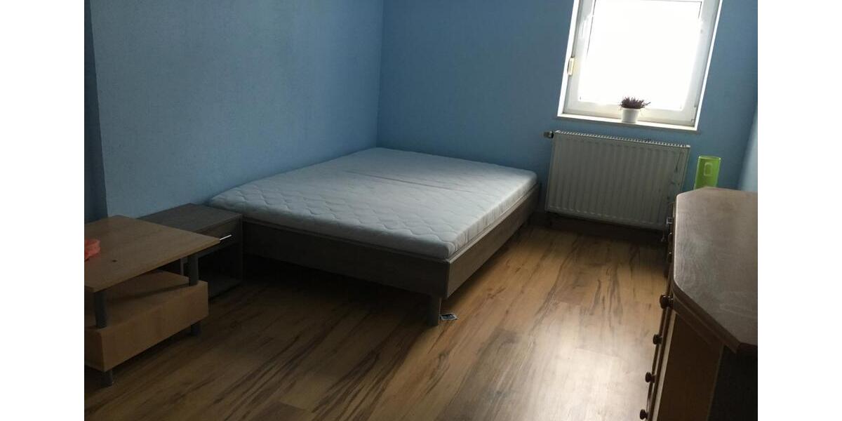 Etagenwohnung Seifhennersdorf - 4 Zimmer, 109 m&sup2;, 580&euro; | Angebot:25839936