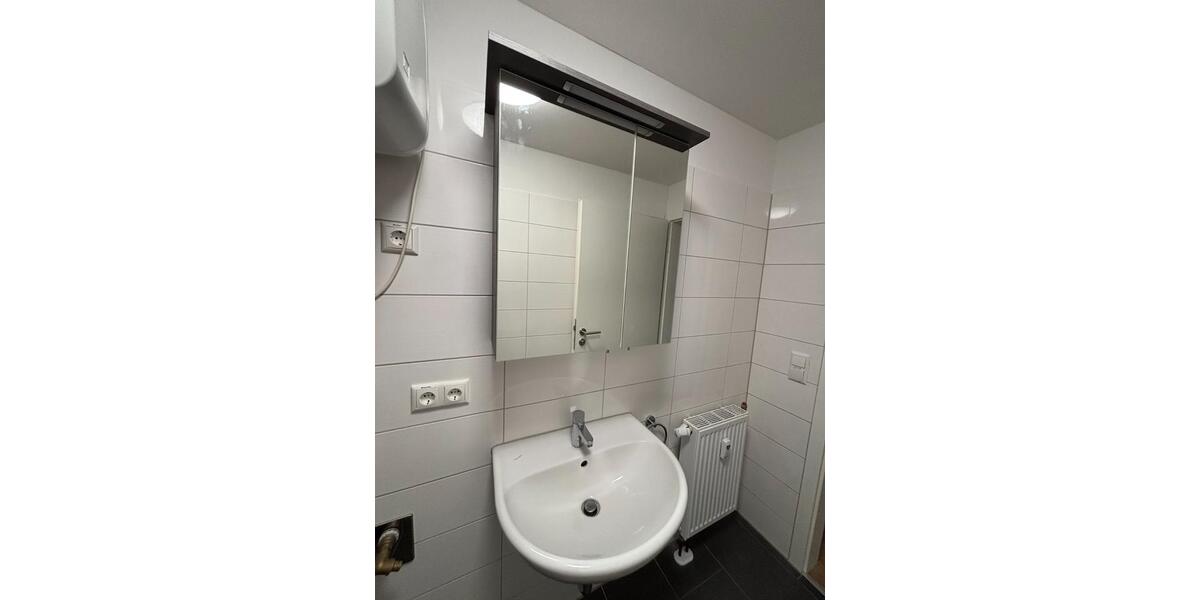 Etagenwohnung Raguhn-Jeßnitz Jeßnitz (Anhalt) - 2 Zimmer, 58 m&sup2;, 370&euro; | Angebot:24648676