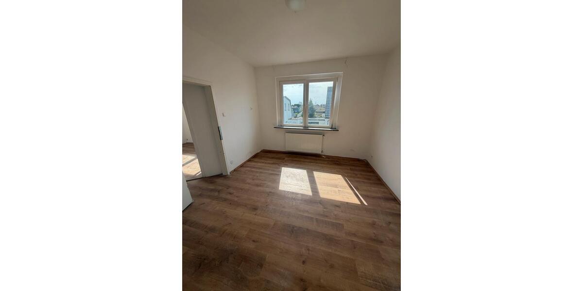 Mehrfamilienhaus, Wohnhaus Gronau (Westfahlen) - 8 Zimmer, 250 m&sup2;, 400&euro; | Angebot:26665359