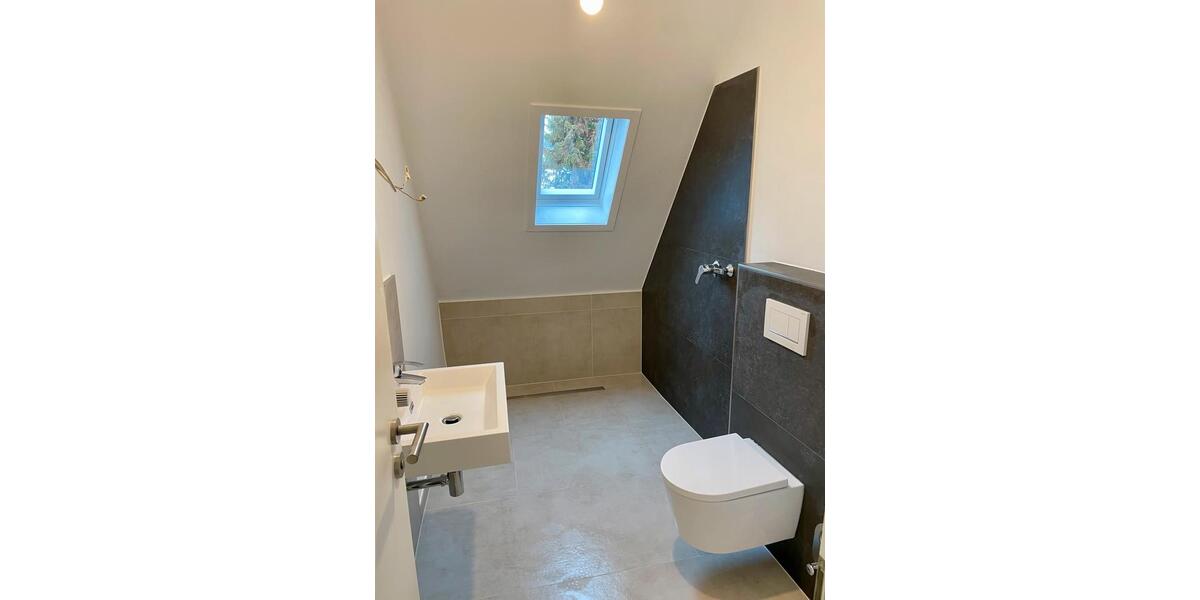 Dachgeschoßwohnung Willingen (Upland) - 1 Zimmer, 30 m&sup2;, 520&euro; | Angebot:24732625