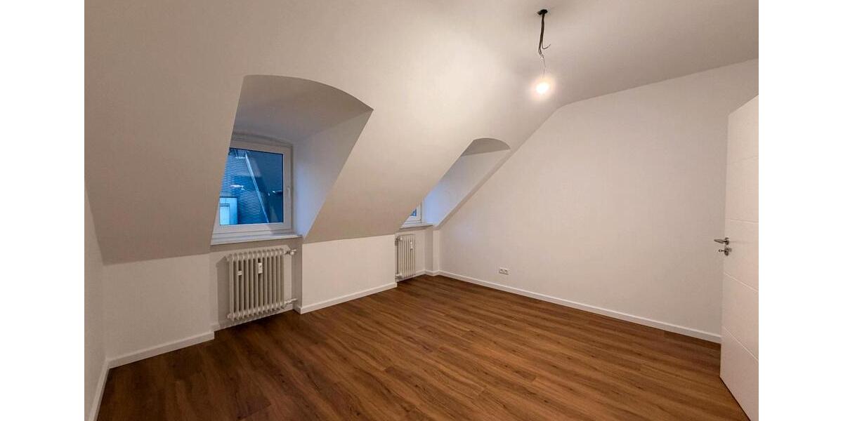Dachgeschoßwohnung Koblenz - 2 Zimmer, 35 m&sup2;, 800&euro; | Angebot:26381945